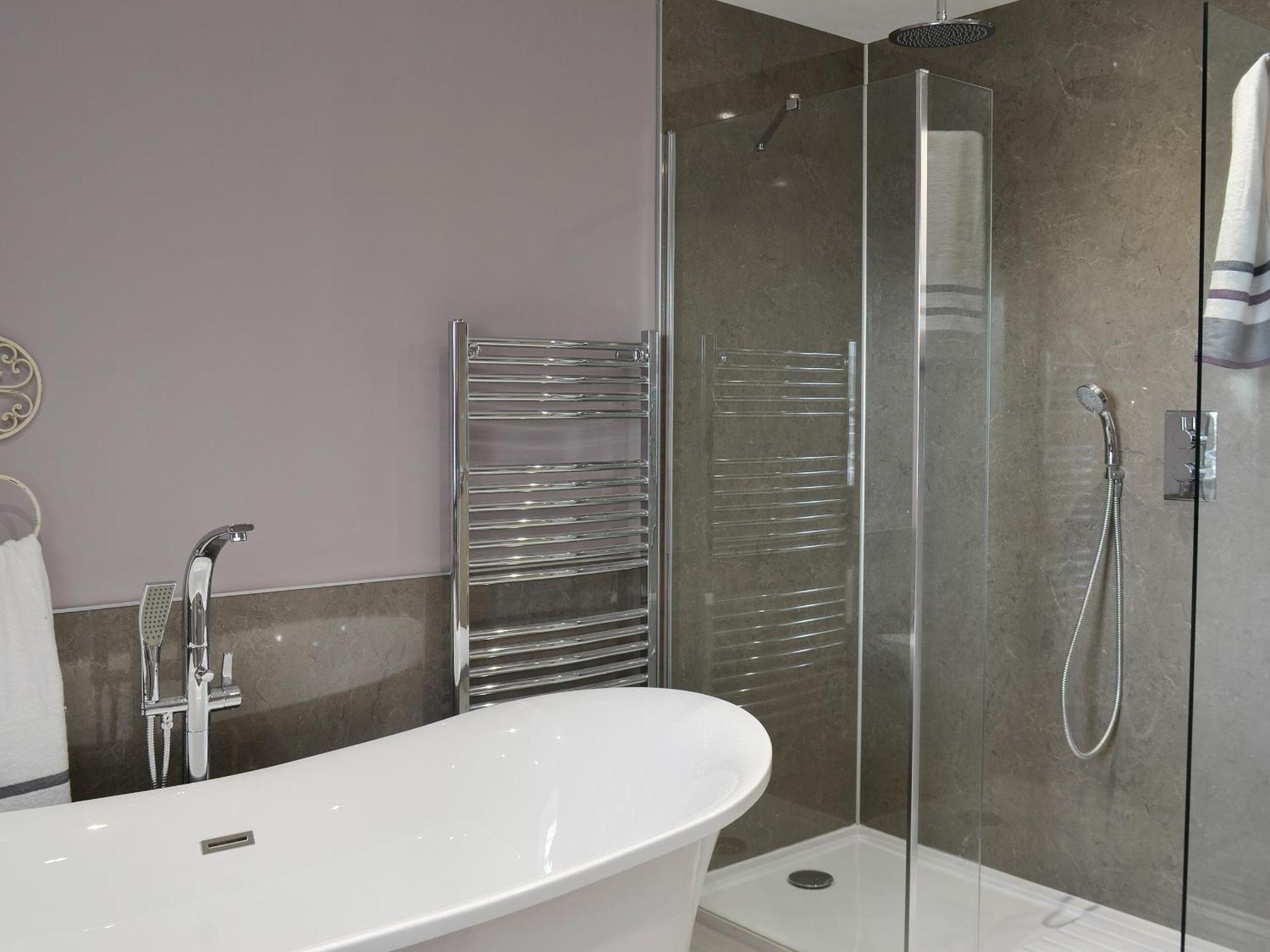 Torcross Barn Villa Tarbolton ภายนอก รูปภาพ